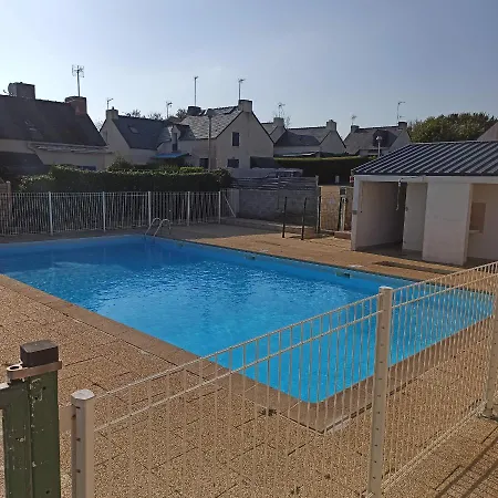 Vakantiehuis Ty Calouenn, La A Pied *